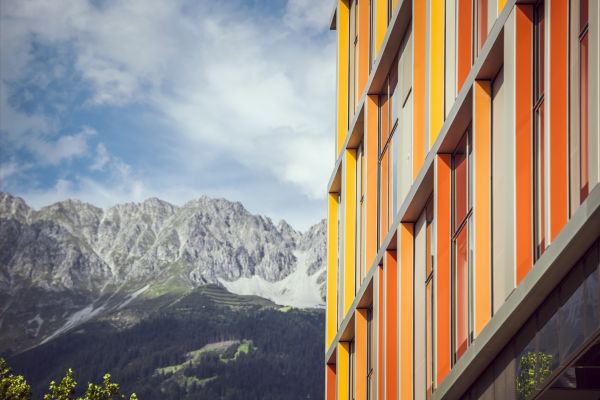 Kinder- und Herzzentrum Innsbruck - Nord-Ansicht